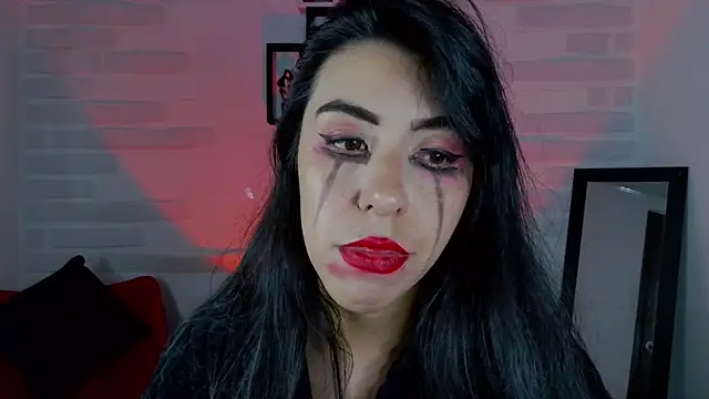 Snapshot of sky_girl1 chatting on January 2025 04:06:01 AM sky girl1 online show from January 2025 04:06:01 AM