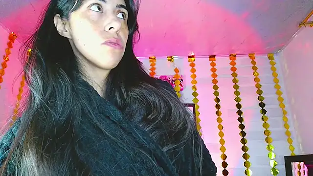 Snapshot of sky_girl1 chatting on February 2025 03:14:02 PM sky girl1 online show from February 2025 03:14:02 PM
