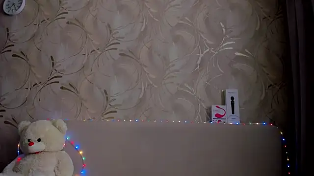 Malika Lisan online show from March 2025 09:43:01 AM