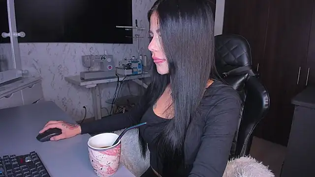 Snapshot of Lisegg_ chatting on December 2024 11:22:02 AM Lisegg online show from December 2024 11:22:02 AM