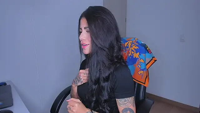 Lisegg  online show from February 2026 04:11:02 PM