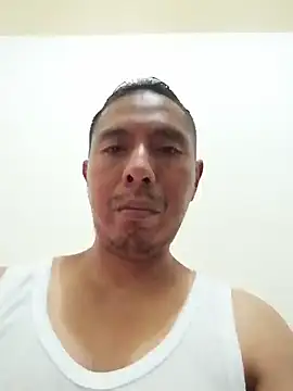 Snapshot of desnudo_Sexoxo chatting on February 2025 03:04:02 AM desnudo Sexoxo online show from February 2025 03:04:02 AM