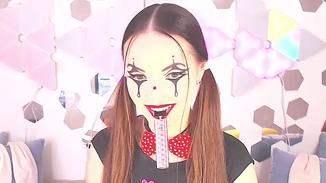 LexiKiss online show from October 2025 04:02:02 PM