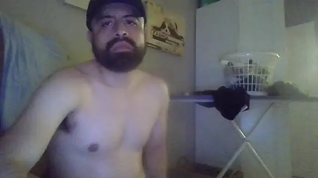 DRHUNGRX online show from November 2025 07:46:02 PM