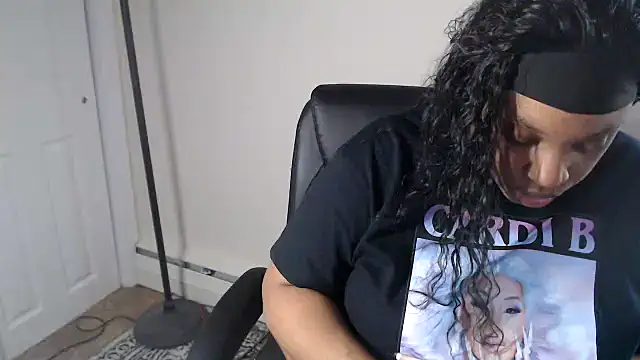 Sexymona1218 online show from June 2026 08:47:01 PM