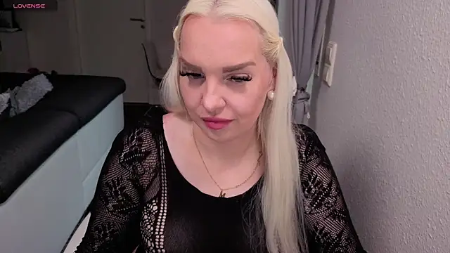 MIA-XXX online show from June 2026 04:13:02 AM