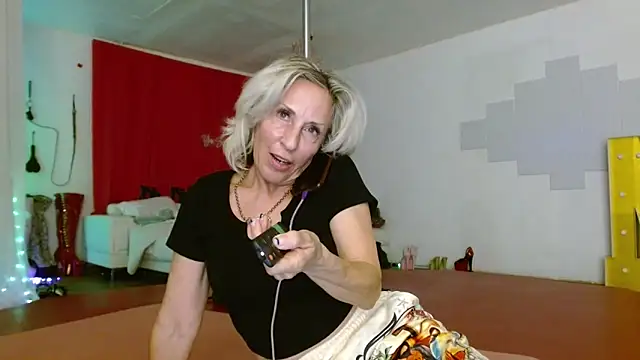 Sweet-Ginger online show from March 2026 11:34:01 PM