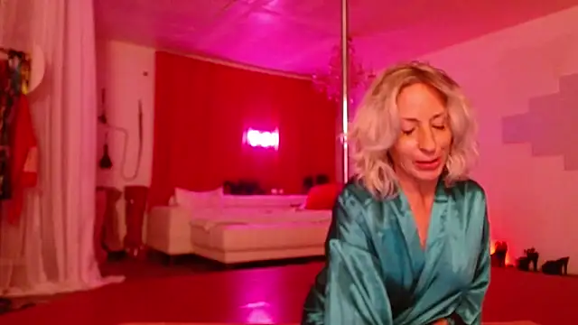 Sweet-Ginger online show from March 2026 04:29:01 AM