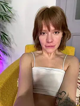 Snapshot of Oopsfoxy chatting on January 2025 05:42:02 PM Oopsfoxy online show from January 2025 05:42:02 PM