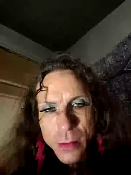 sissyvee online show from February 2025 07:31:02 PM