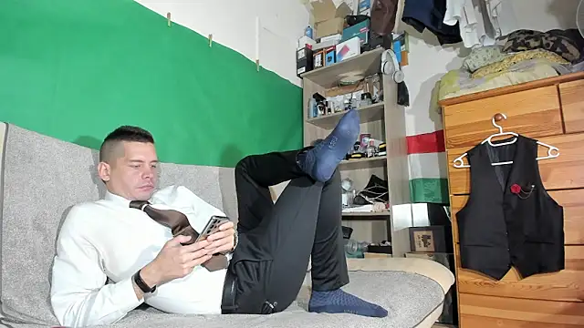 viraglaci18xh online show from November 2025 03:34:01 PM