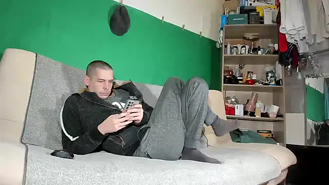 viraglaci18xh online show from February 2026 05:55:01 AM