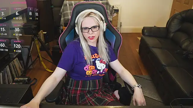 Snapshot of KelseyCobalt chatting on September 2025 08:58:02 PM KelseyCobalt online show from September 2025 08:58:02 PM