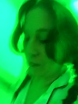 LADY HELLEN online show from April 2026 12:18:02 PM