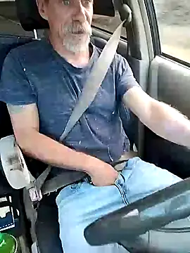 Biknight online show from October 2025 09:33:01 PM