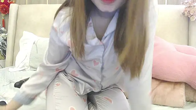 Snapshot of Hanako_love chatting on February 2025 03:48:01 AM Hanako love online show from February 2025 03:48:01 AM