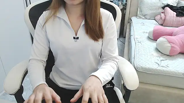 Snapshot of Hanako_love chatting on March 2025 03:50:02 PM Hanako love online show from March 2025 03:50:02 PM