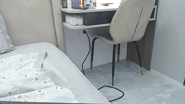 Snapshot of Hanako_love chatting on November 2025 03:45:02 PM Hanako love online show from November 2025 03:45:02 PM