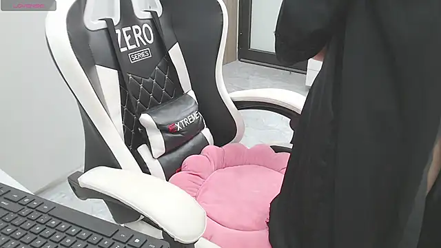 Hanako love online show from March 2026 07:16:01 AM