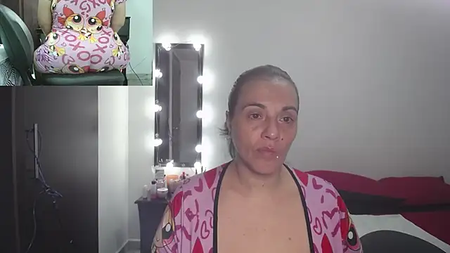 Snapshot of zoe_hotxxx chatting on February 2025 02:16:01 PM zoe hotxxx online show from February 2025 02:16:01 PM