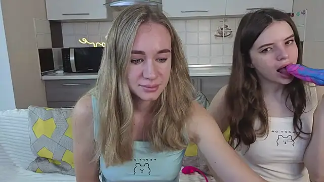 Snapshot of Naughty_Alice chatting on October 2025 06:08:02 AM Naughty Alice online show from October 2025 06:08:02 AM