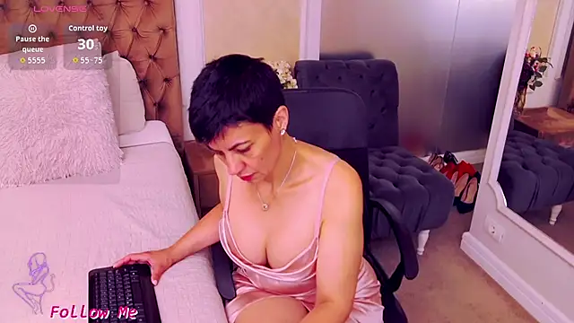 BustyPenellope online show from June 2026 03:22:02 AM