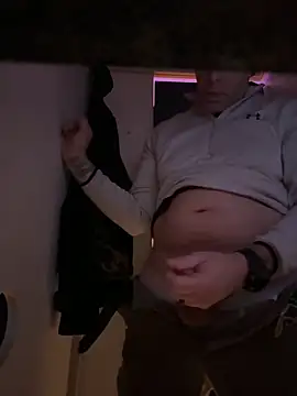 Snapshot of bryanerix chatting on January 2025 05:29:02 PM bryanerix online show from January 2025 05:29:02 PM