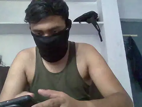 introvert7 online show from May 2026 07:46:02 AM
