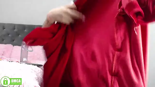 Snapshot of Afroditahott chatting on February 2025 01:13:01 AM Afroditahott online show from February 2025 01:13:01 AM