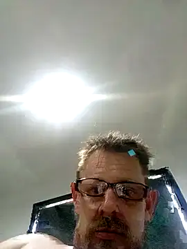 Snapshot of Skody31 chatting on January 2026 11:51:02 PM Skody31 online show from January 2026 11:51:02 PM