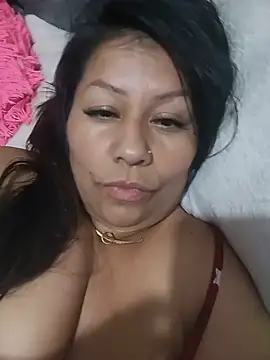 Snapshot of ZAHI_WILLX chatting on June 2026 05:12:01 AM ZAHI WILLX online show from June 2026 05:12:01 AM