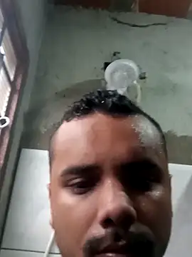 Snapshot of garoto1997 chatting on October 2025 06:20:01 PM garoto1997 online show from October 2025 06:20:01 PM