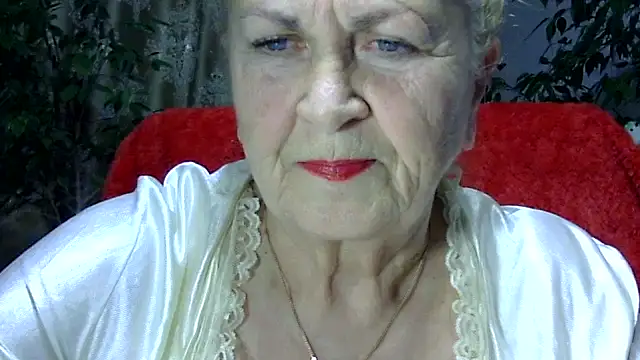 Emma52610 online show from February 2025 05:31:01 PM