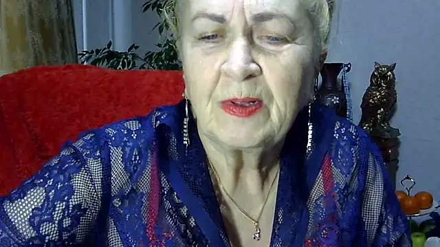 Emma52610 online show from February 2025 12:28:01 PM