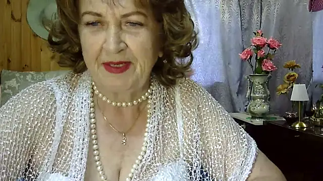 Emma52610 online show from July 2026 11:30:02 AM