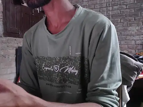 ThethunderPo online show from October 2025 01:58:01 AM