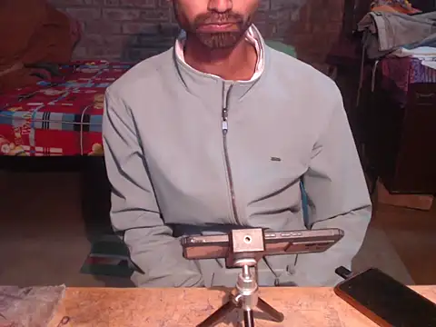 ThethunderPo online show from February 2026 03:31:01 PM