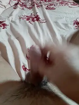 Snapshot of INDRAGOSTITUL chatting on October 2025 07:12:02 AM INDRAGOSTITUL online show from October 2025 07:12:02 AM