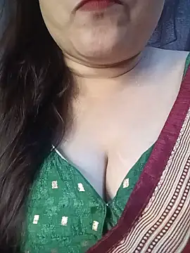 naughtymadam online show from May 2026 05:58:02 AM