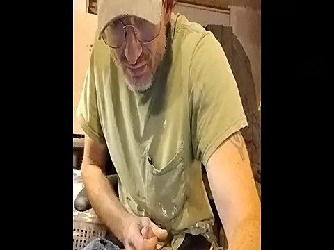 ROBERT0516 online show from May 2026 12:38:01 AM