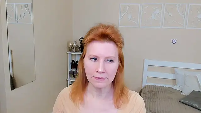 FoxySophia online show from February 2025 01:54:01 PM