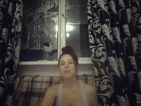 LindaStarS online show from January 2025 03:39:01 PM