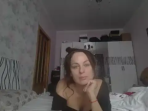 LindaStarS online show from January 2025 11:04:02 AM