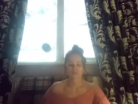 LindaStarS online show from January 2025 05:43:01 AM