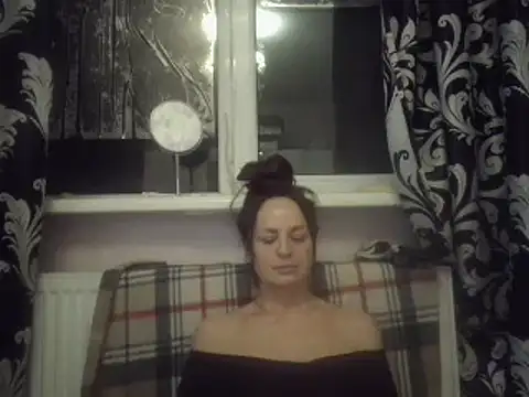 LindaStarS online show from February 2025 07:05:02 PM