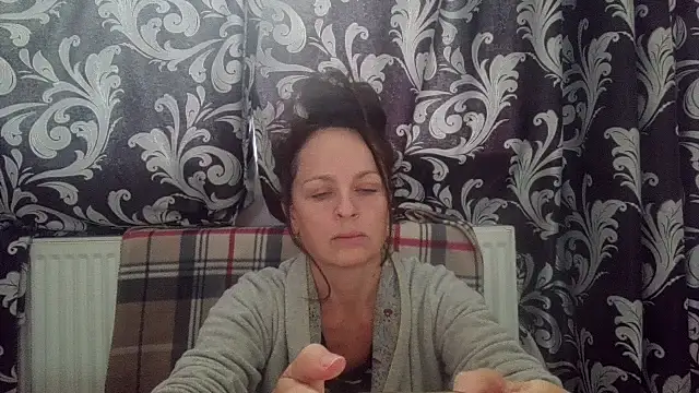 LindaStarS online show from October 2025 07:30:02 AM