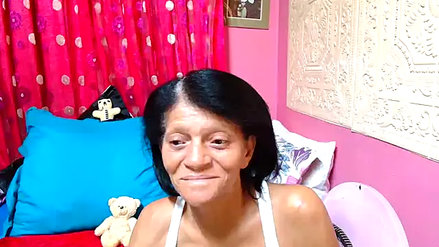Snapshot of SLUTTYROXY chatting on February 2025 05:58:01 PM SLUTTYROXY online show from February 2025 05:58:01 PM
