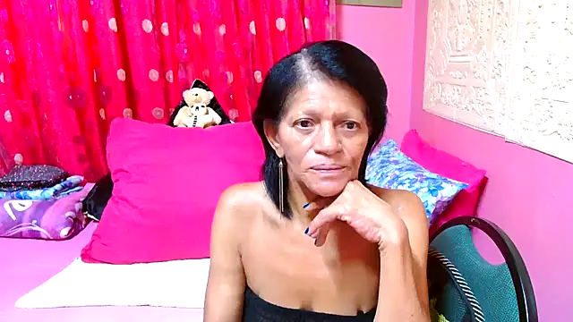 Snapshot of SLUTTYROXY chatting on February 2025 07:56:02 AM SLUTTYROXY online show from February 2025 07:56:02 AM