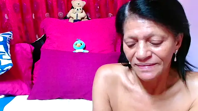 Snapshot of SLUTTYROXY chatting on September 2025 05:18:02 AM SLUTTYROXY online show from September 2025 05:18:02 AM