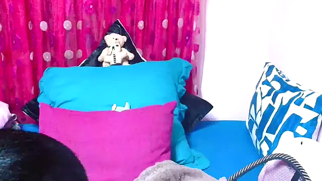 SLUTTYROXY online show from November 2025 06:29:02 PM